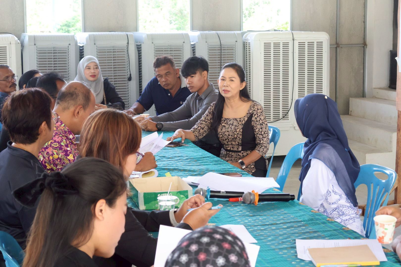 เข้าร่วมการประชุมทบทวนและจัดทำแผนพัฒนาตำบล (ก.บ.ต) ประจำปีงบประมาณ พ.ศ. ๒๕๖๙
